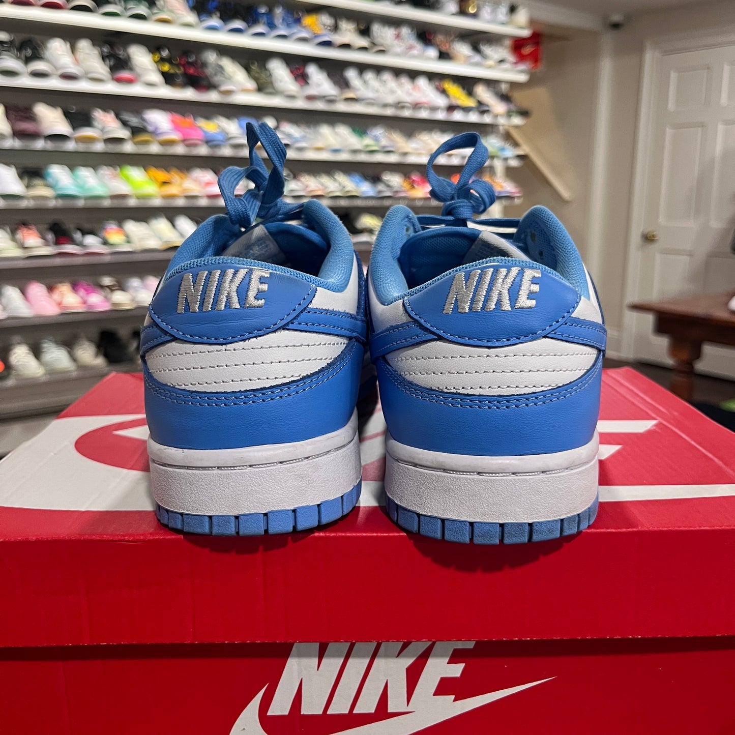 *USED* Nike Dunk Low UNC (SIZE 10)