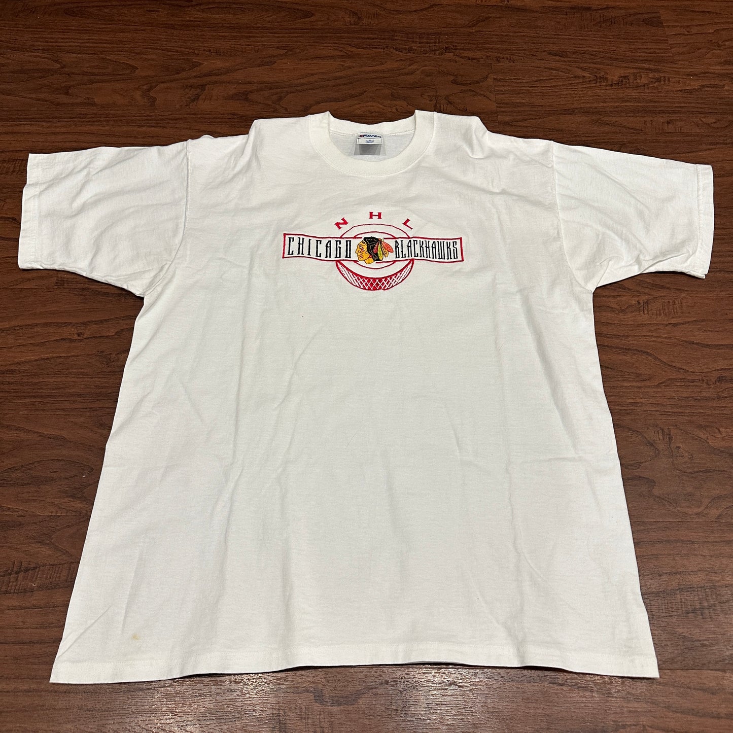 *VINTAGE* Chicago Blackhawks Tee (FITS X-LARGE)