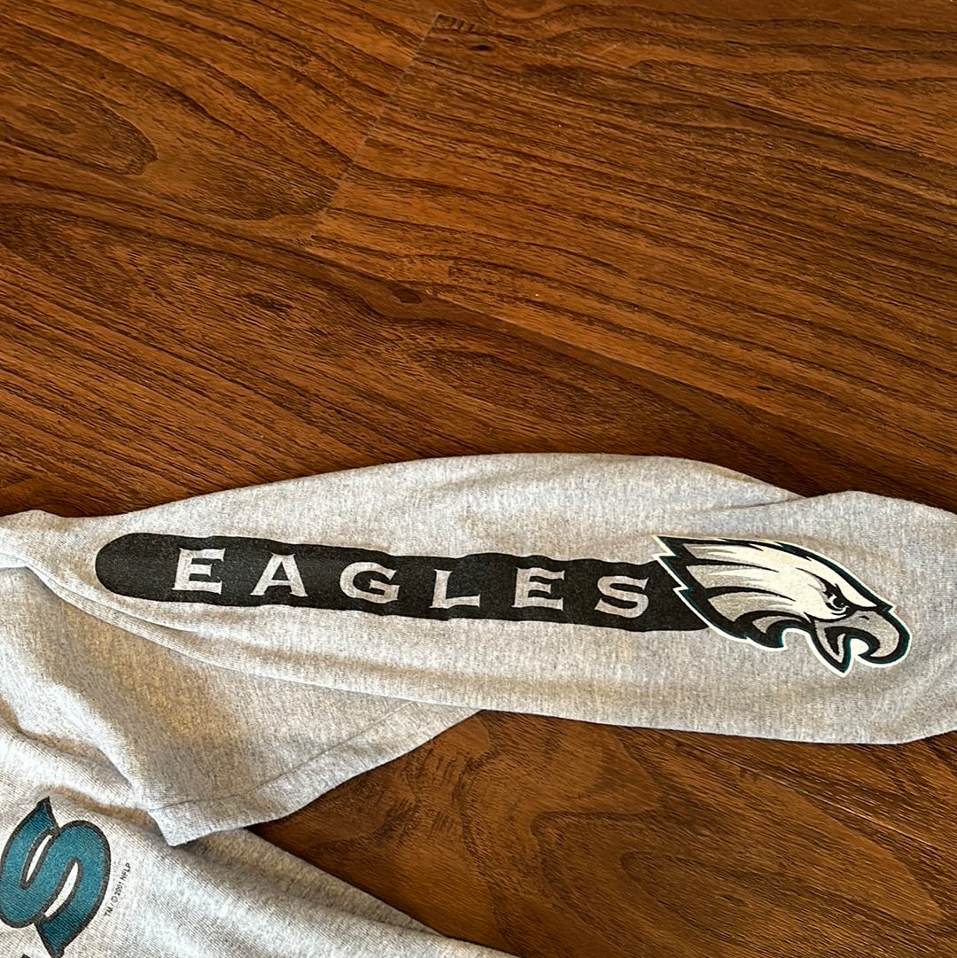 *VINTAGE* Eagles NFL Long Sleeve Tee (FITS MEDIUM)