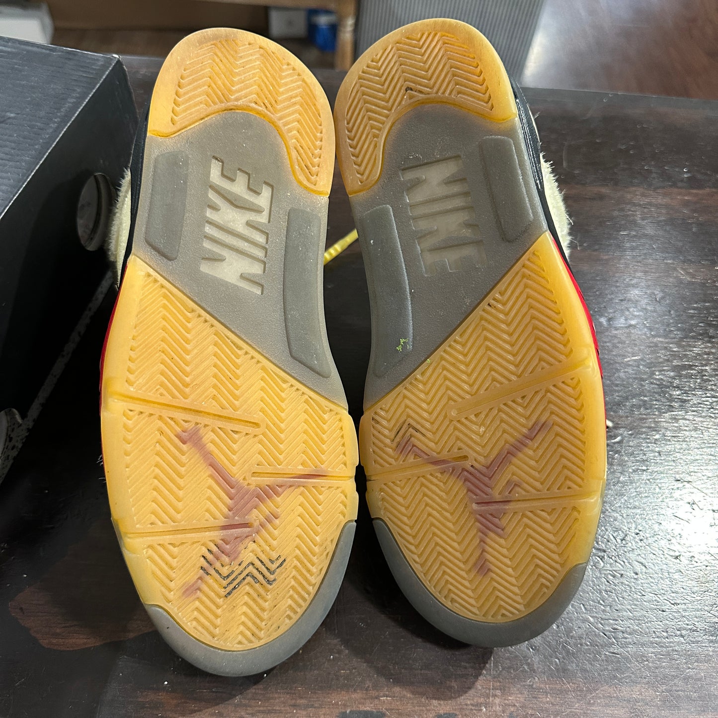 *USED* Air Jordan 5 Off White Sail (size 7.5)