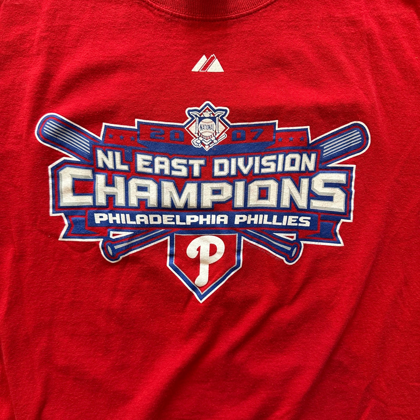 *VINTAGE* Phillies 2007 East Division Champions Tee