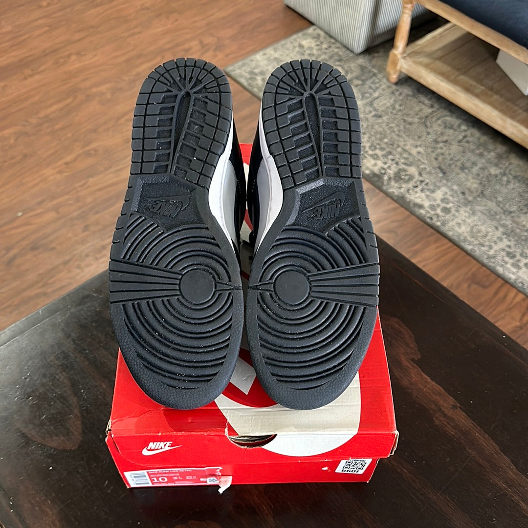 *USED* Nike SB Dunk Low Georgetown (size 10)