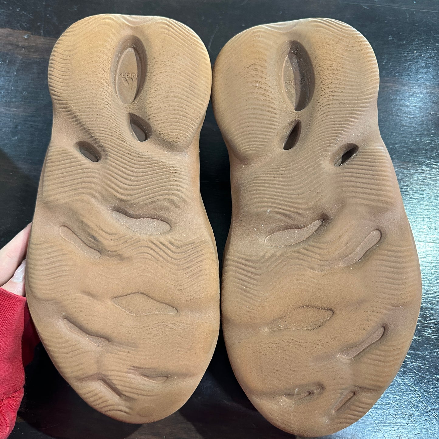 *USED* Yeezy Foam Rnnr Clay (size 11)