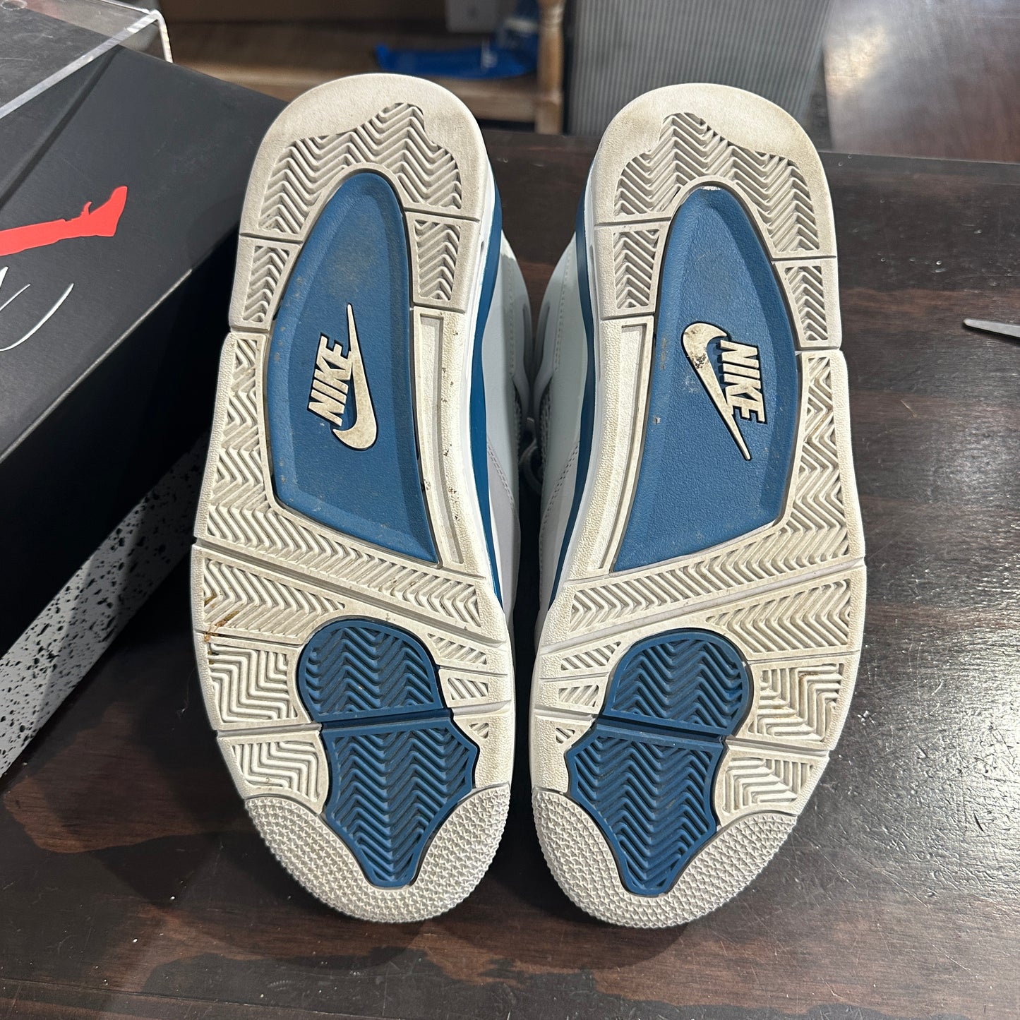 *USED* Jordan 4 Military Blue ( Size 10 )