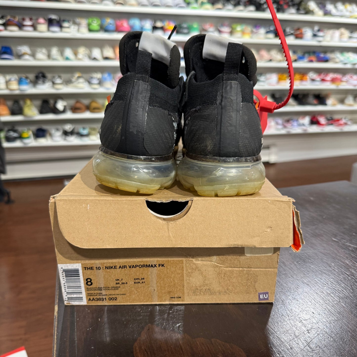 *USED* Nike Air Vapormax Off-White Black (Size 8)