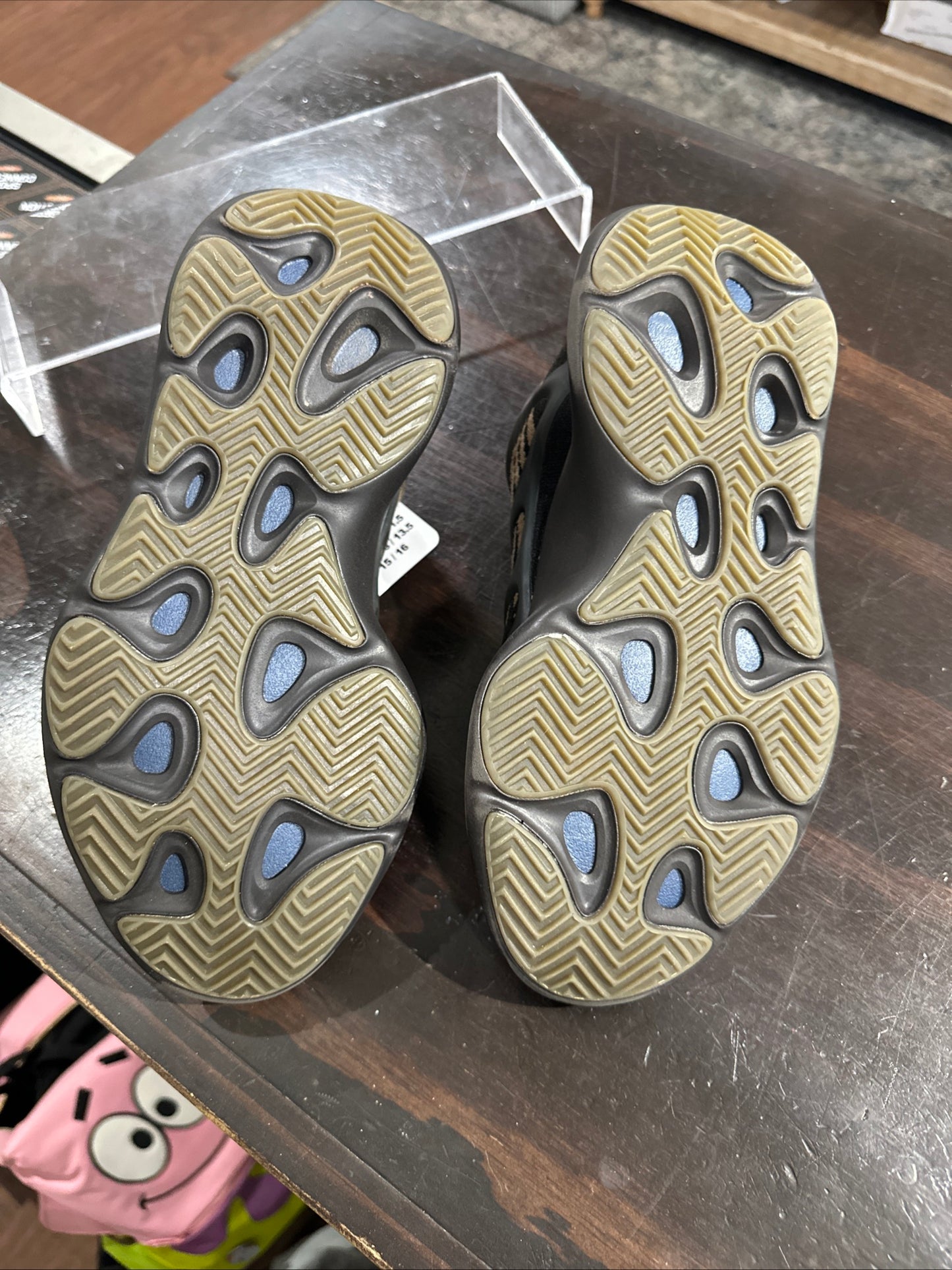 *USED* Yeezy 700 v3 Clay Brown (SIZE 6.5)