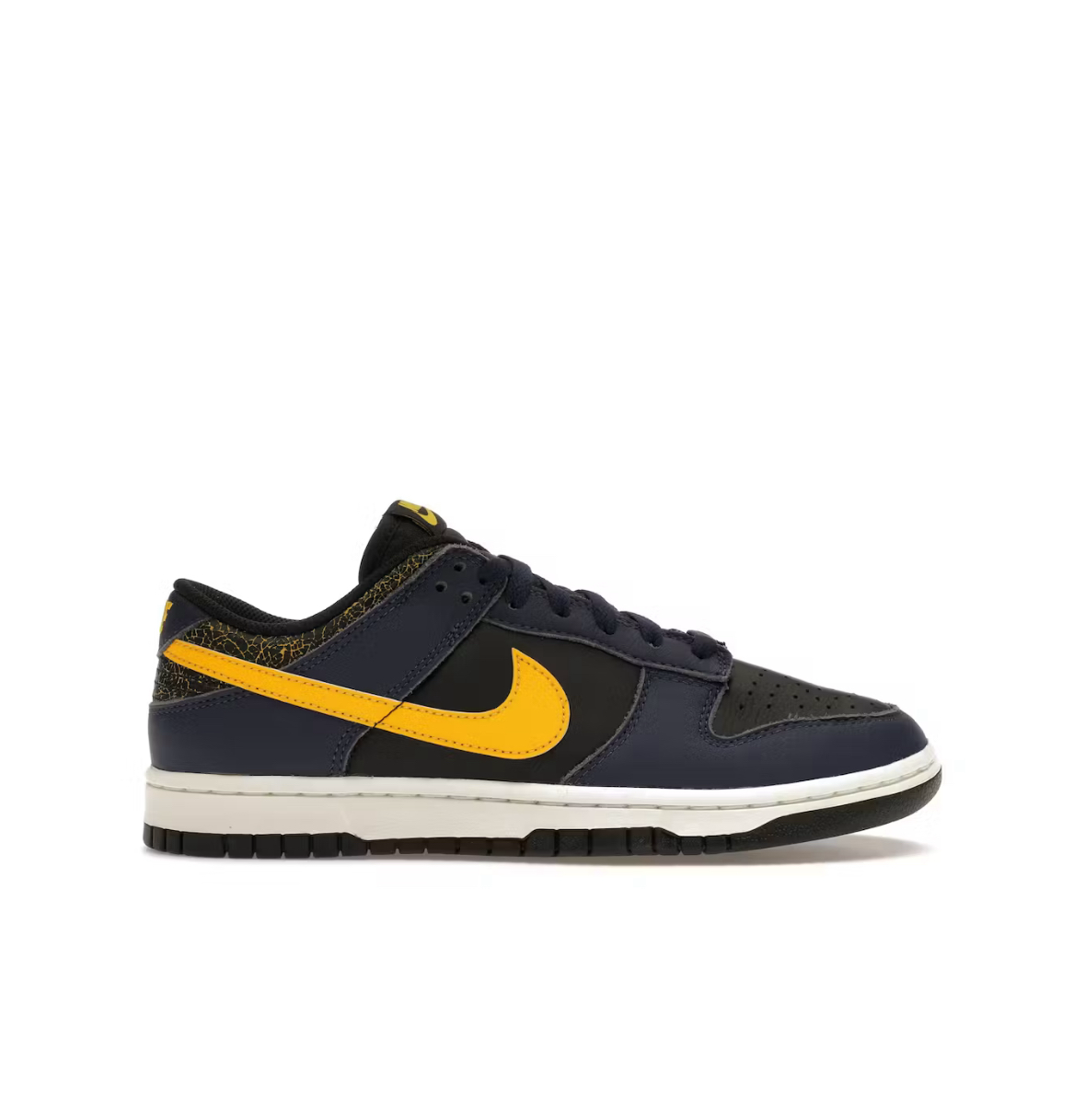 Nike Dunk Low Vintage Michigan