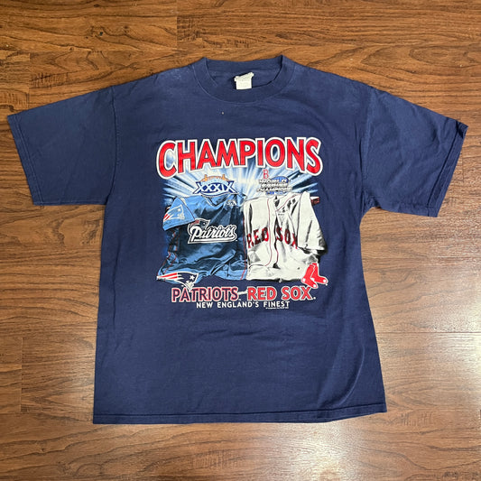 *VINTAGE* Patriots AND Red Sox Champions Navy Tee (FITS LARGE)