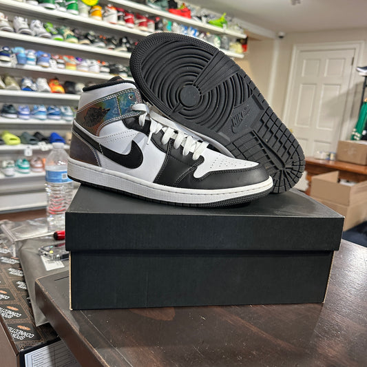 *USED* Air Jordan 1 Mid Heat Reactive (SIZE 9)