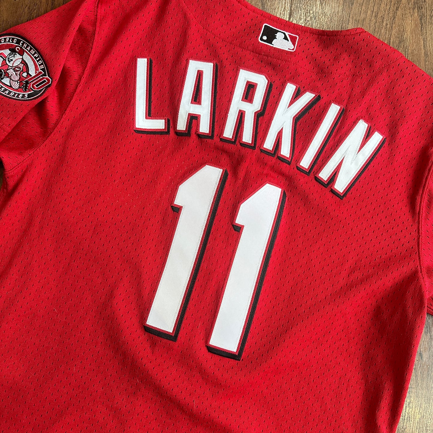 *VINTAGE* Cincinnati Reds Larkin #11 Mitchell & Ness Jersey (FITS MEDIUM)