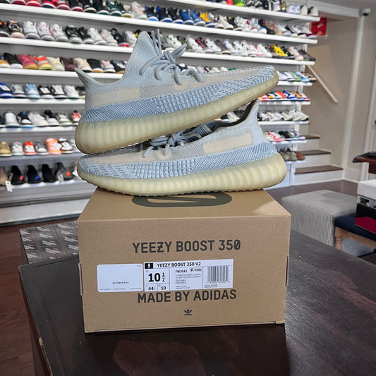 *USED* Yeezy 350 Cloud White Non-Reflective (SIZE 10.5)