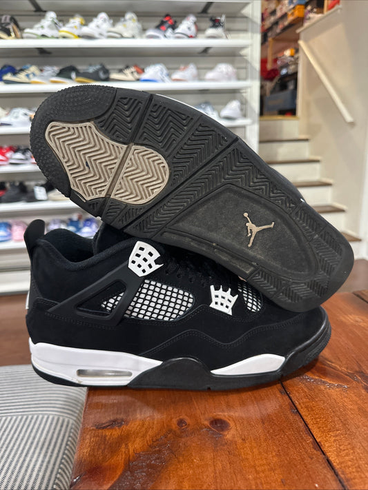 *USED* Jordan 4 White Thunder (Size 12)