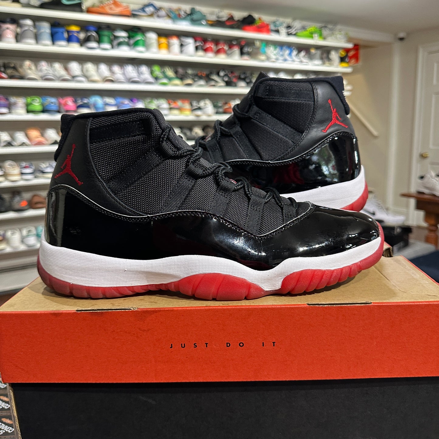 *USED* Air Jordan 11 Playoff Bred (2019) (size 13)