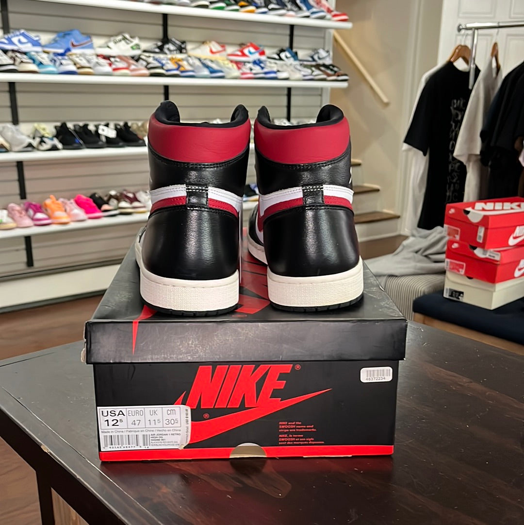 *USED* Nike Air Jordan 1 High Black Gym Red (size 12.5)
