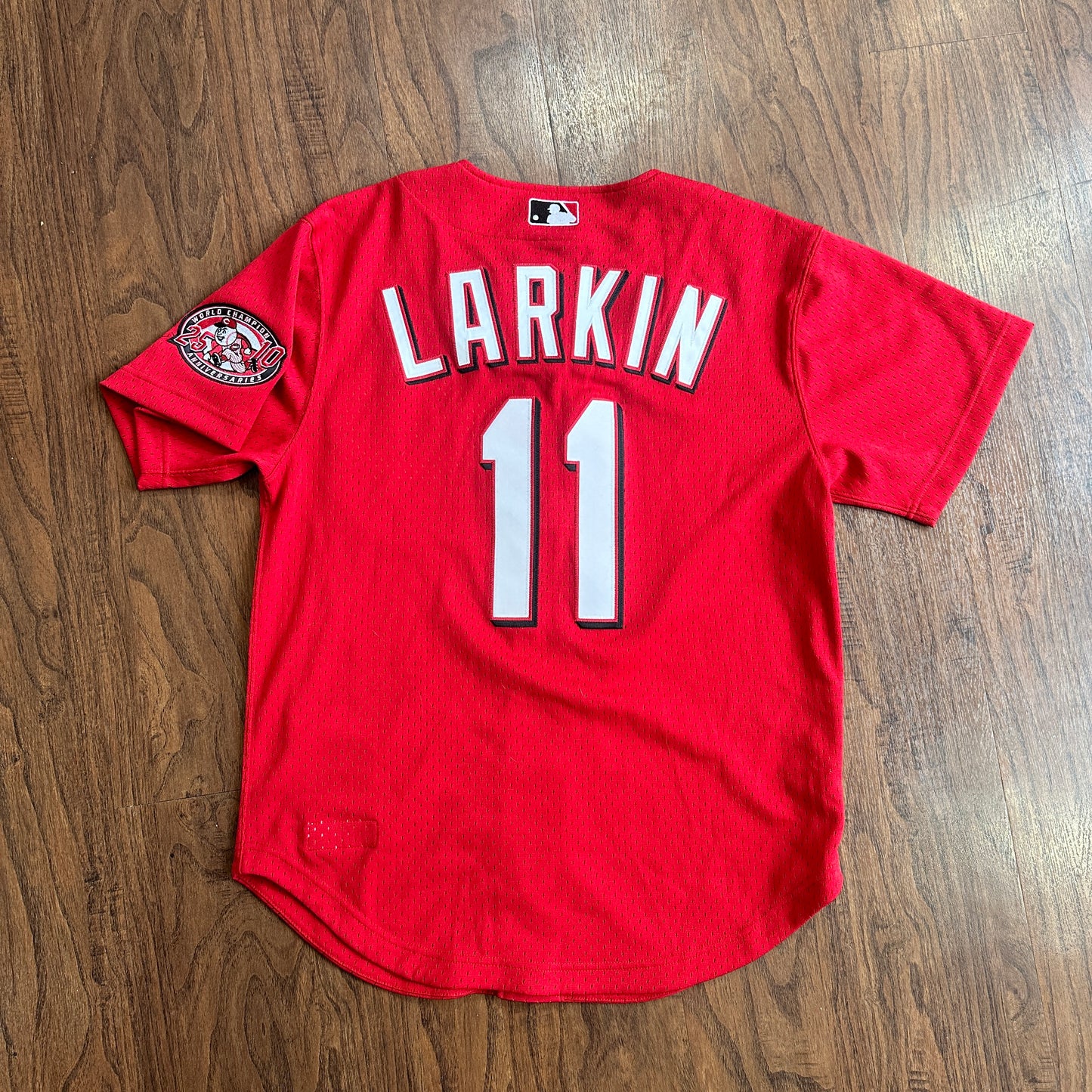 *VINTAGE* Cincinnati Reds Larkin #11 Mitchell & Ness Jersey (FITS MEDIUM)