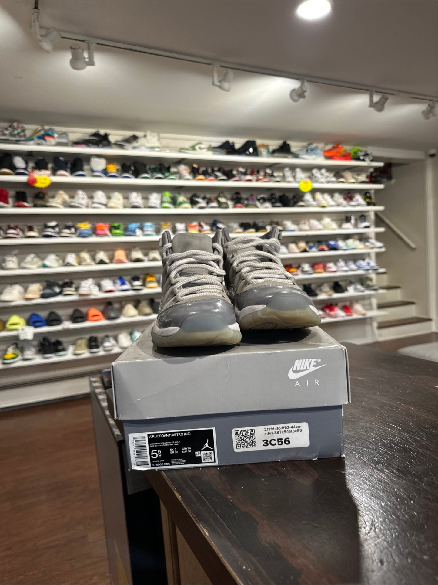 *USED* Jordan 11 Cool Grey (Size 5.5Y)