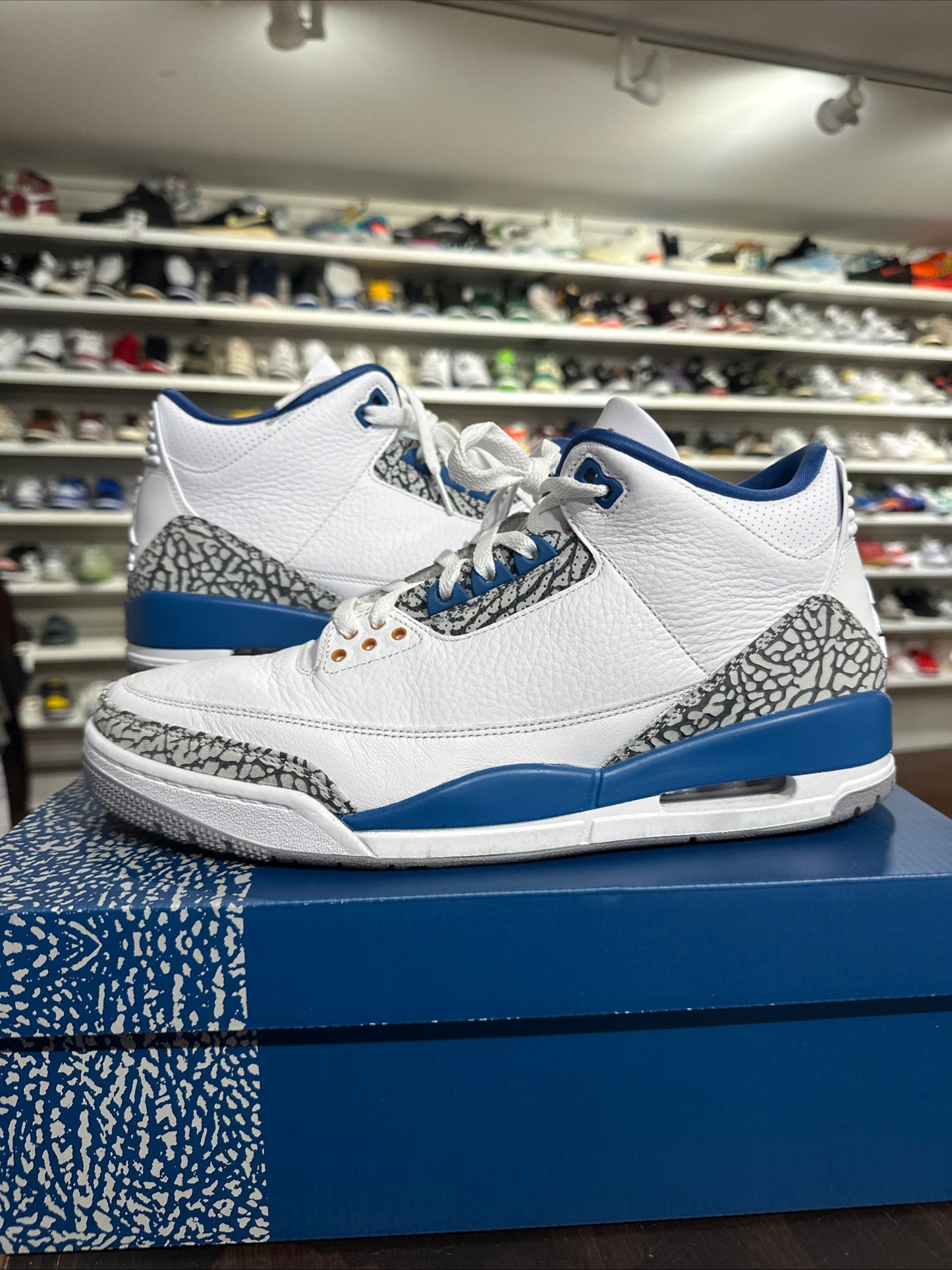 *USED* Jordan 3 Wizard ( Size 12 )