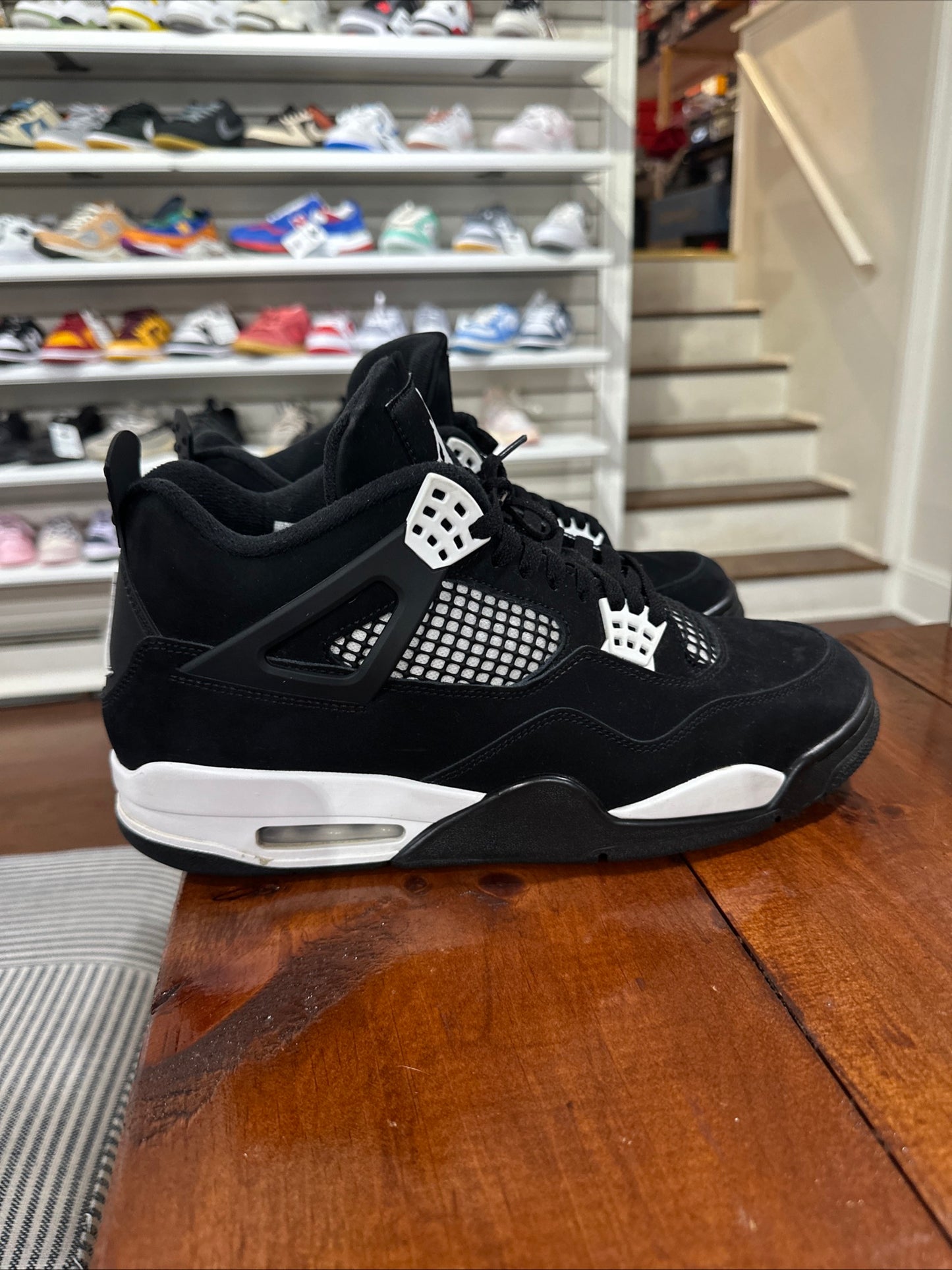 *USED* Jordan 4 White Thunder (Size 12)
