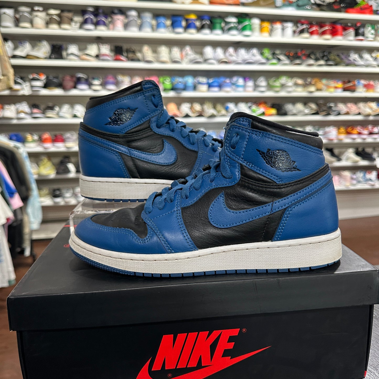 *USED* Jordan 1 Marina Blue (Size 5.5Y)