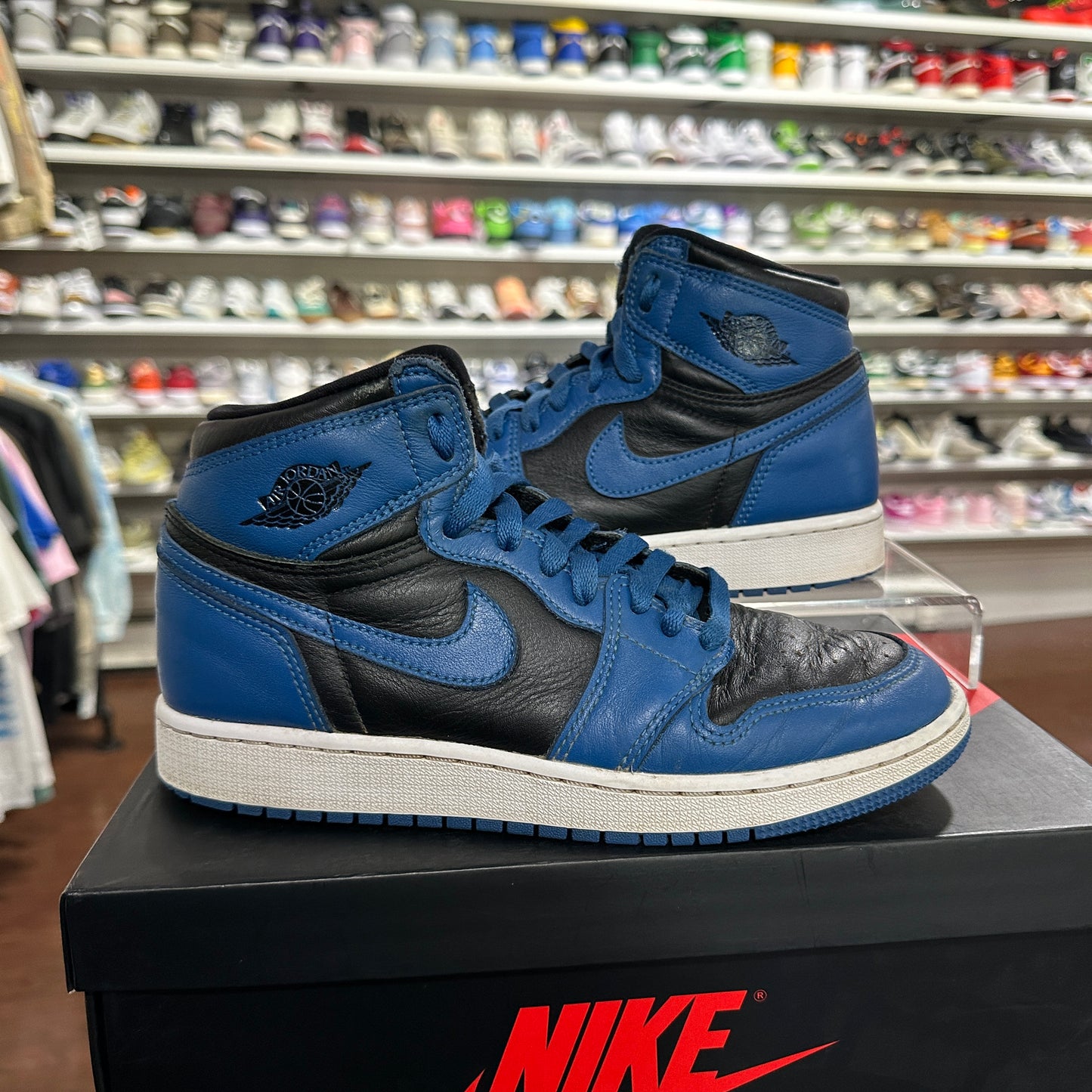 *USED* Jordan 1 Marina Blue (Size 5.5Y)