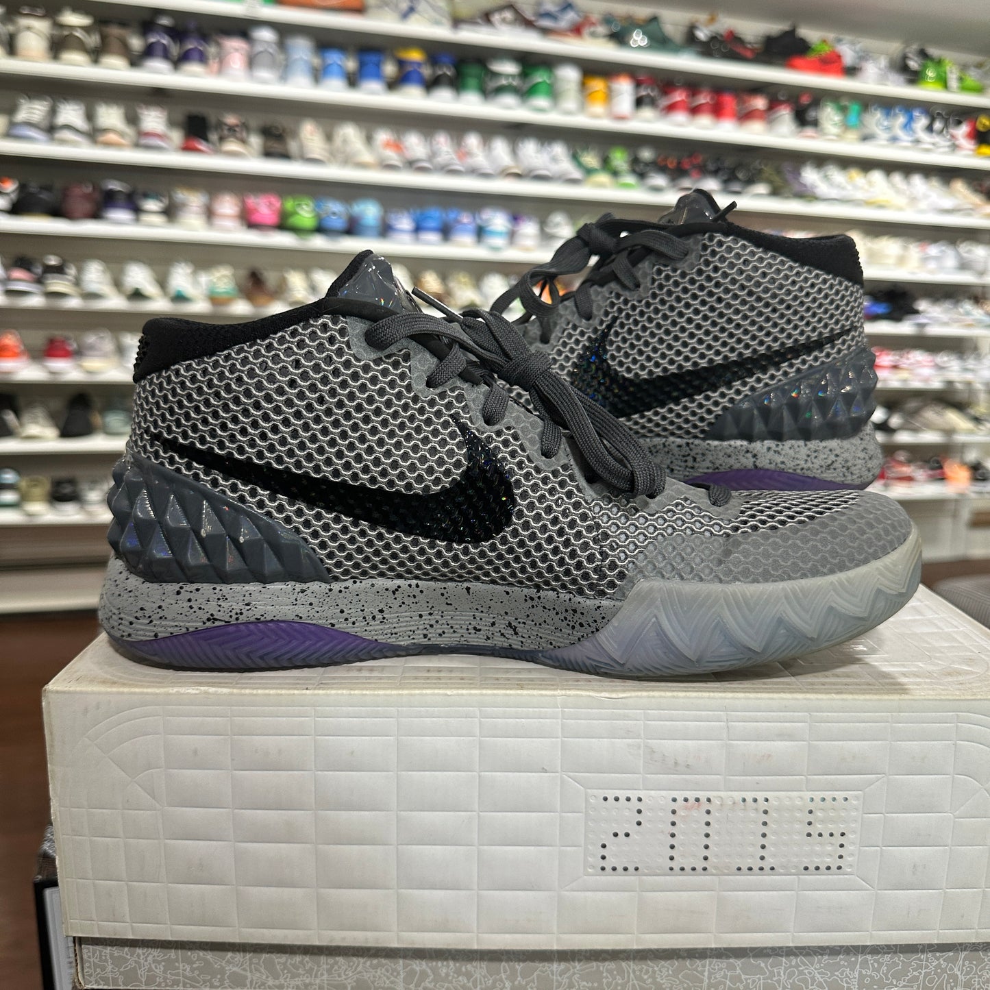 *USED* Kyrie 1 All Star (size 9)