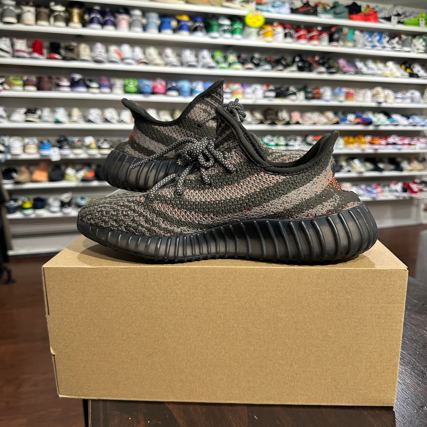 *USED* Yeezy Boost 350 Carbon Beluga (size 7)