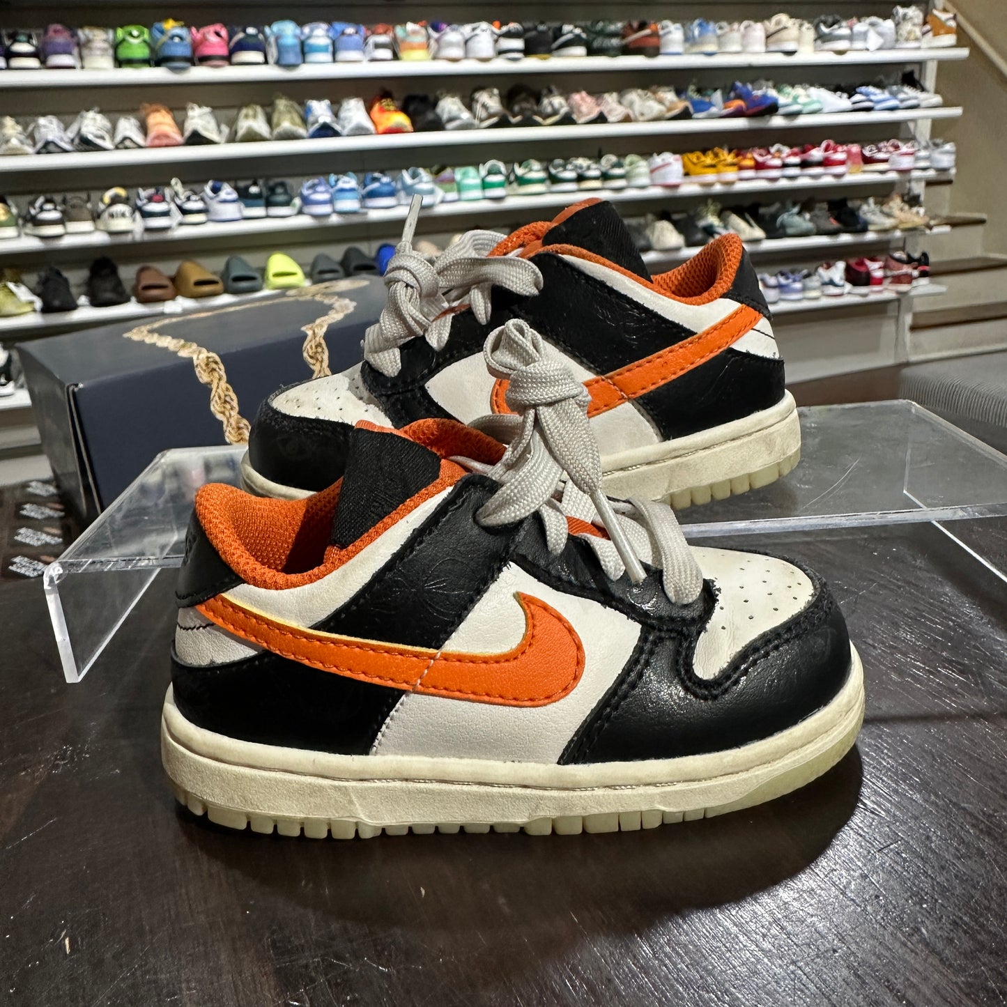 *USED* Nike Dunk Low Halloween (Size 7C)