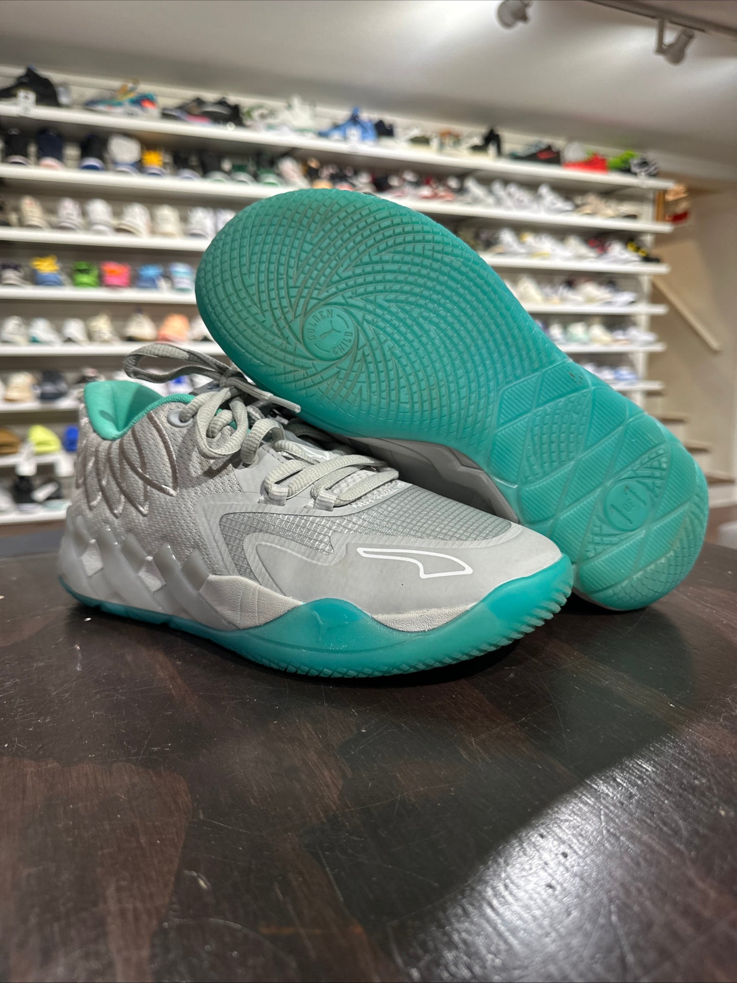 *USED* LaMelo Ball UFO (Size 8)