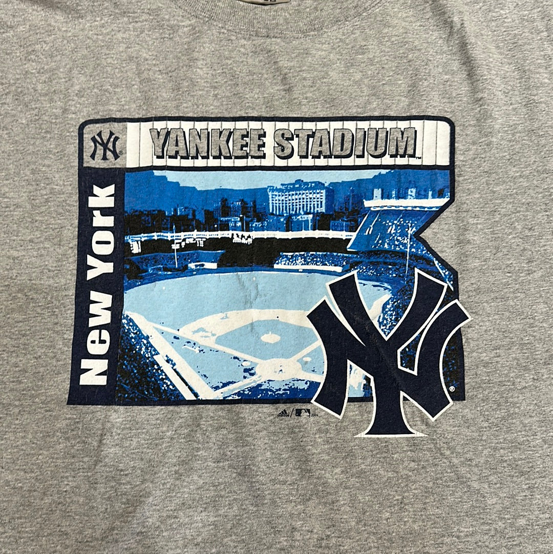 *VINTAGE* Yankees Stadium Grey Tee Boxy Fit (Fits Large)