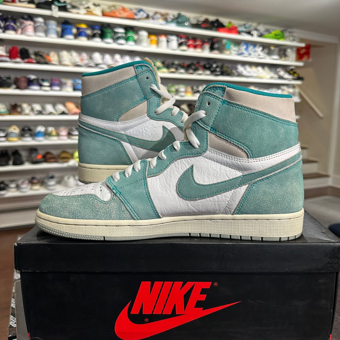 *USED* Air Jordan 1 Turbo Greens (SIZE 11.5)