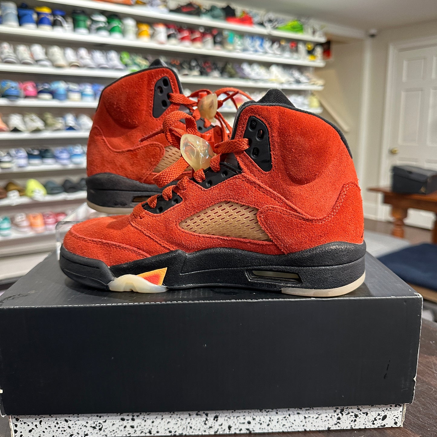 *USED* Air Jordan 5 Retro Dunk on Mars (size 5.5y)