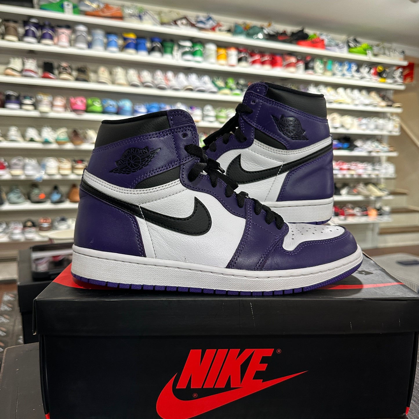 *USED* Air Jordan 1 Court Purple (Size 8.5)