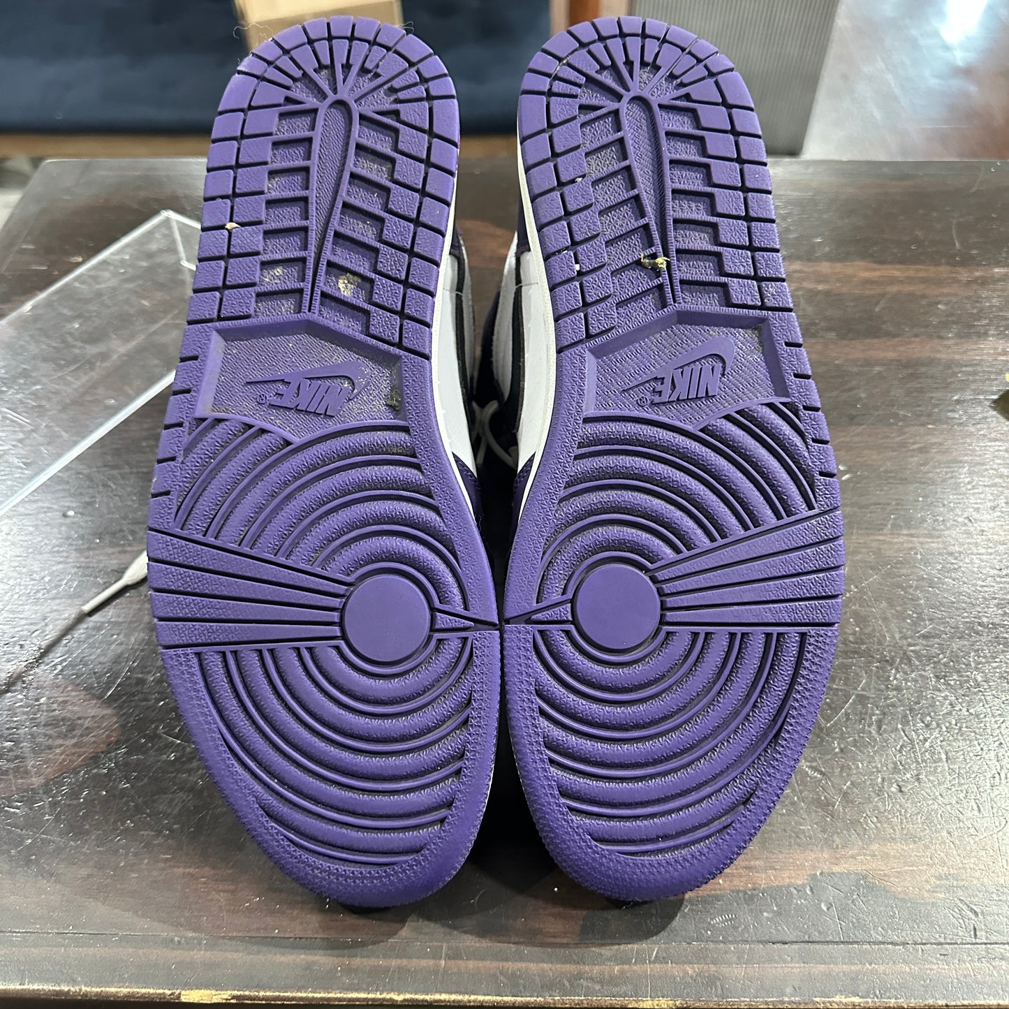 *USED* Jordan 1 Court Purple (size 11)