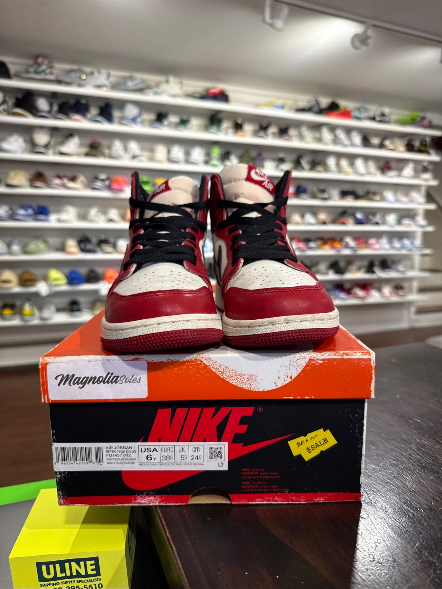 *USED* Jordan 1 Lost and Found (Size 6y)