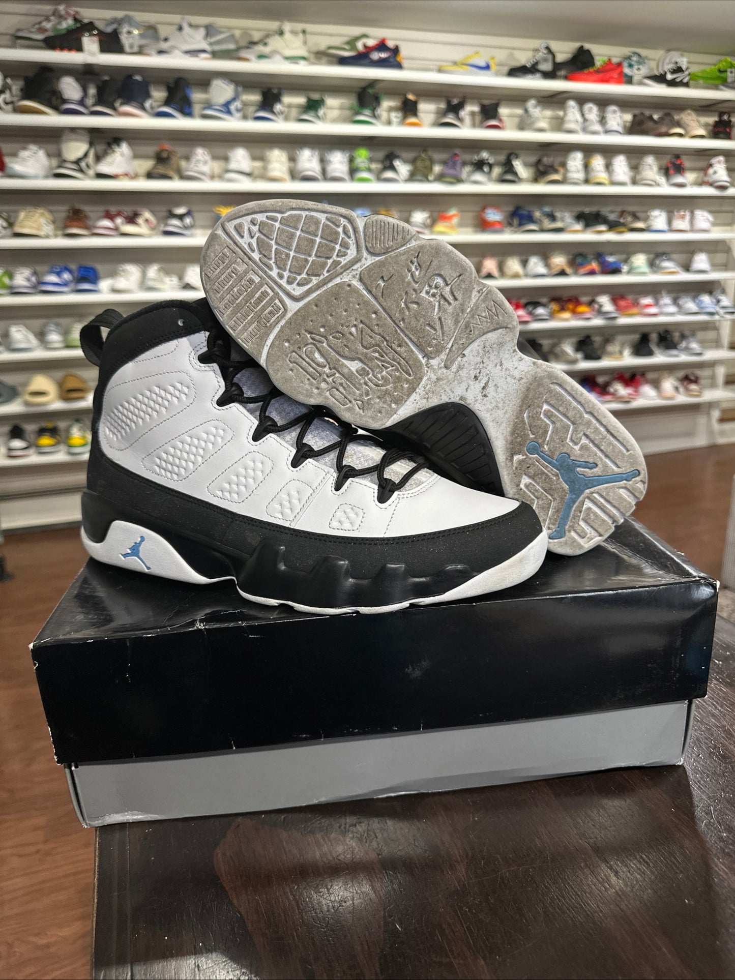 *USED* Jordan 9 University Blue (Size 11.5)