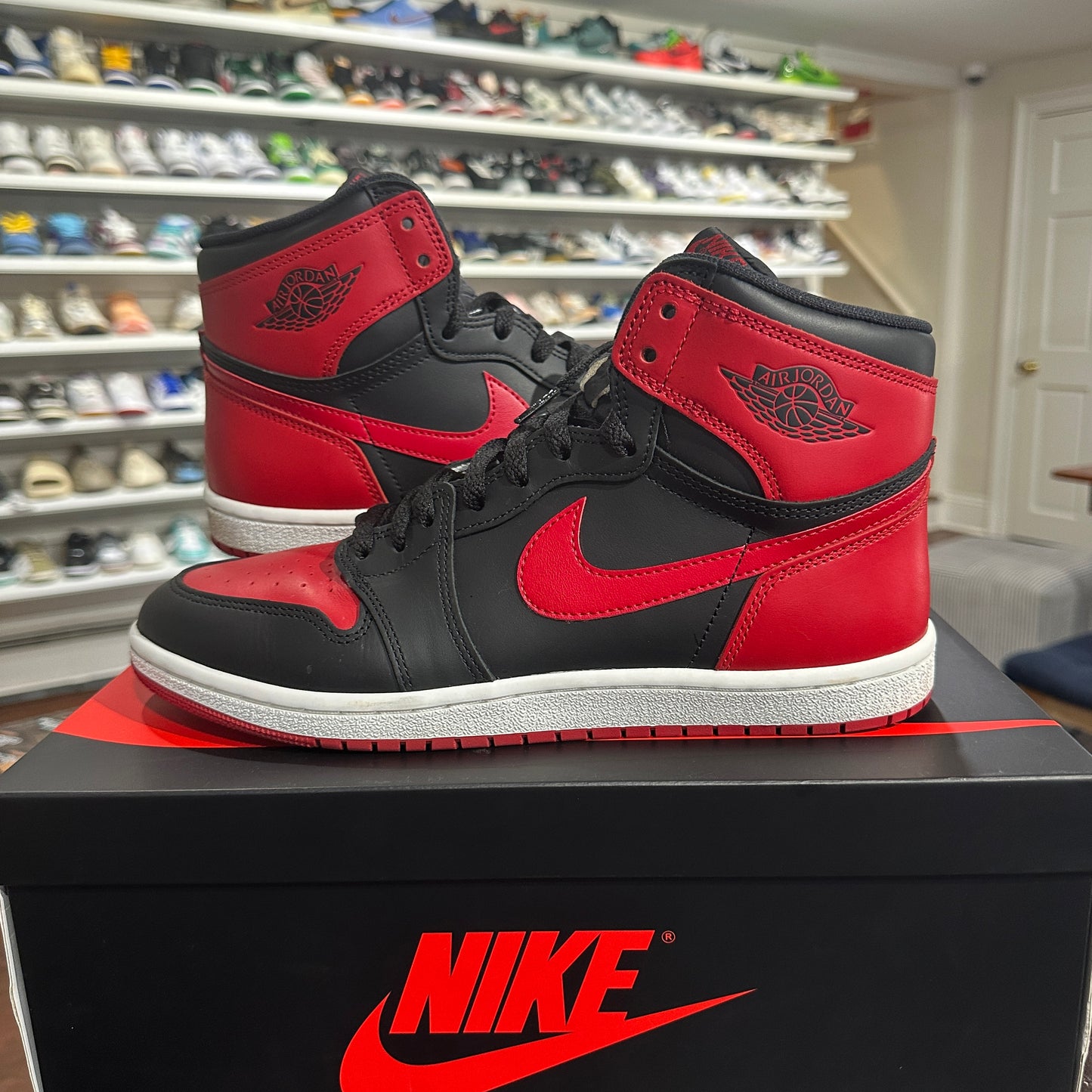 *USED* Jordan 1 Bred 2025 (Size 11)