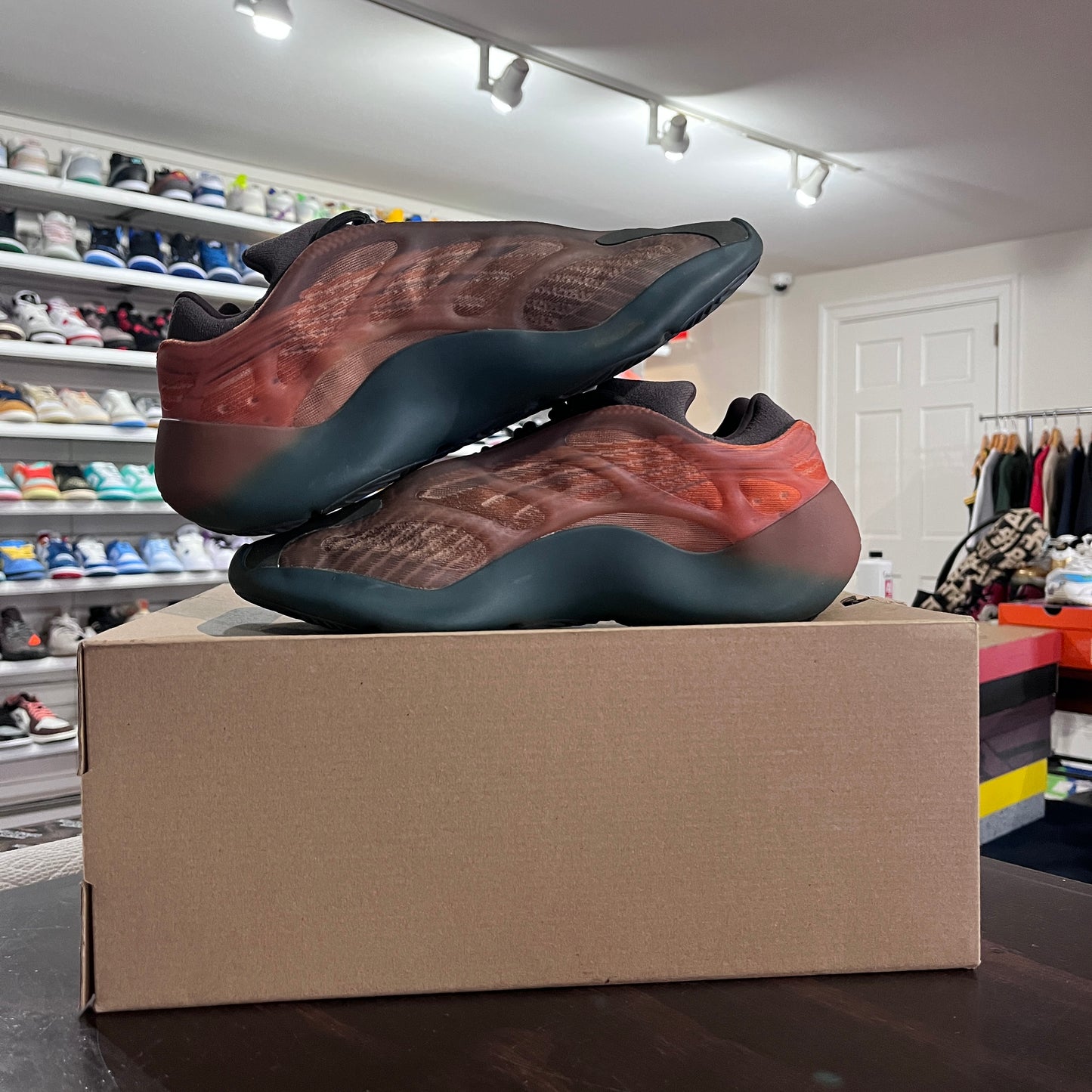 *USED* Yeezy 700 Copper Fade (SIZE 12)