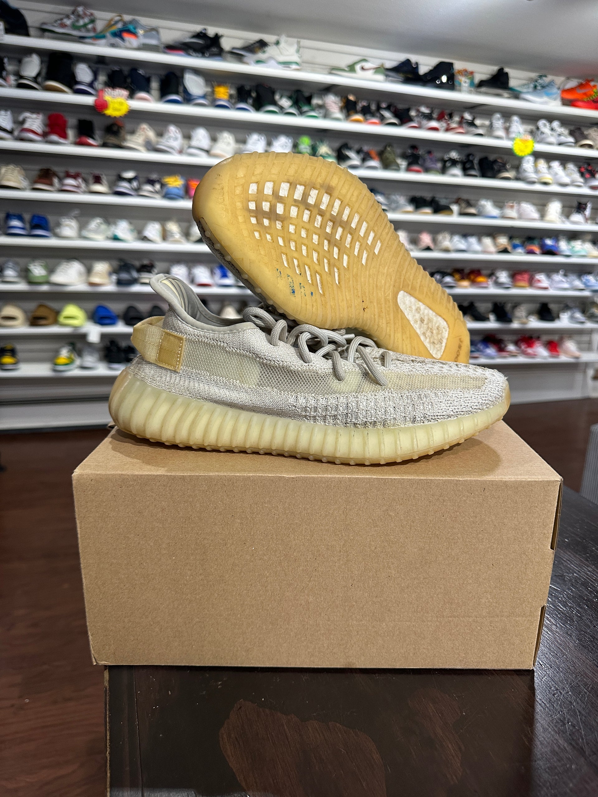 USED* Yeezy 350 Lights (Size 8) – Sports Connection