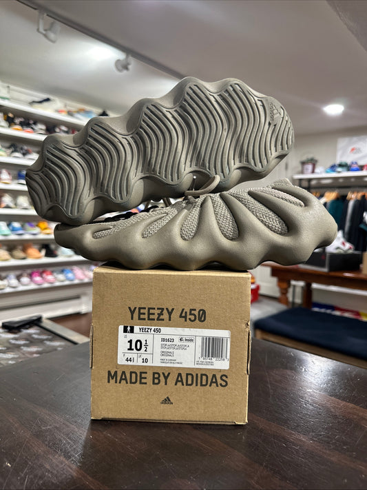 *USED* Yeezy 450 Stone Flax (SIZE 10.5)
