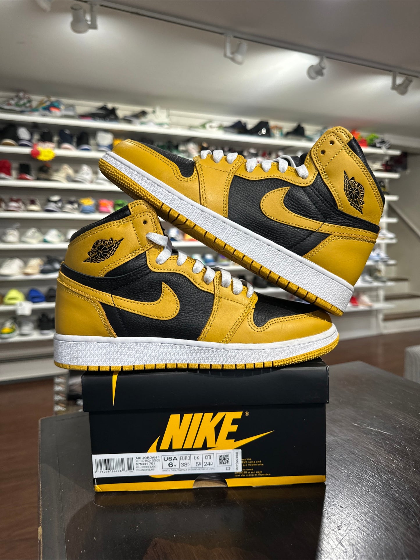 *USED* Jordan 1 Pollen (size 6Y)