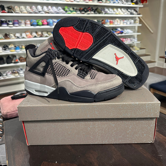 *USED* Air Jordan 4 Taupe Haze (SIZE 10.5)