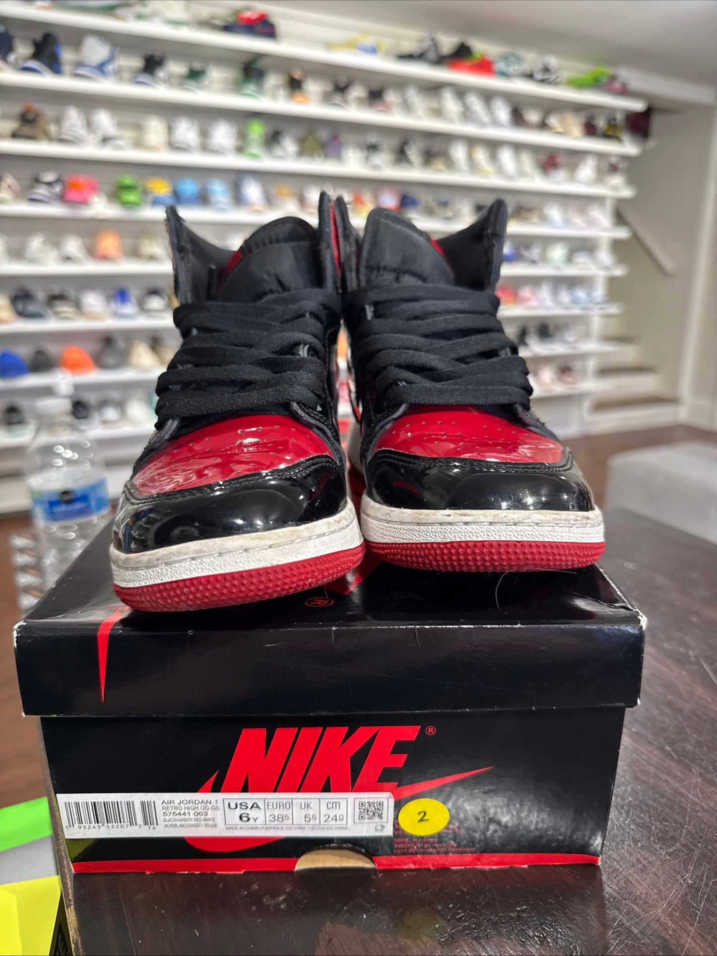 *USED* Jordan 1 Patent Bred (Size 6y)