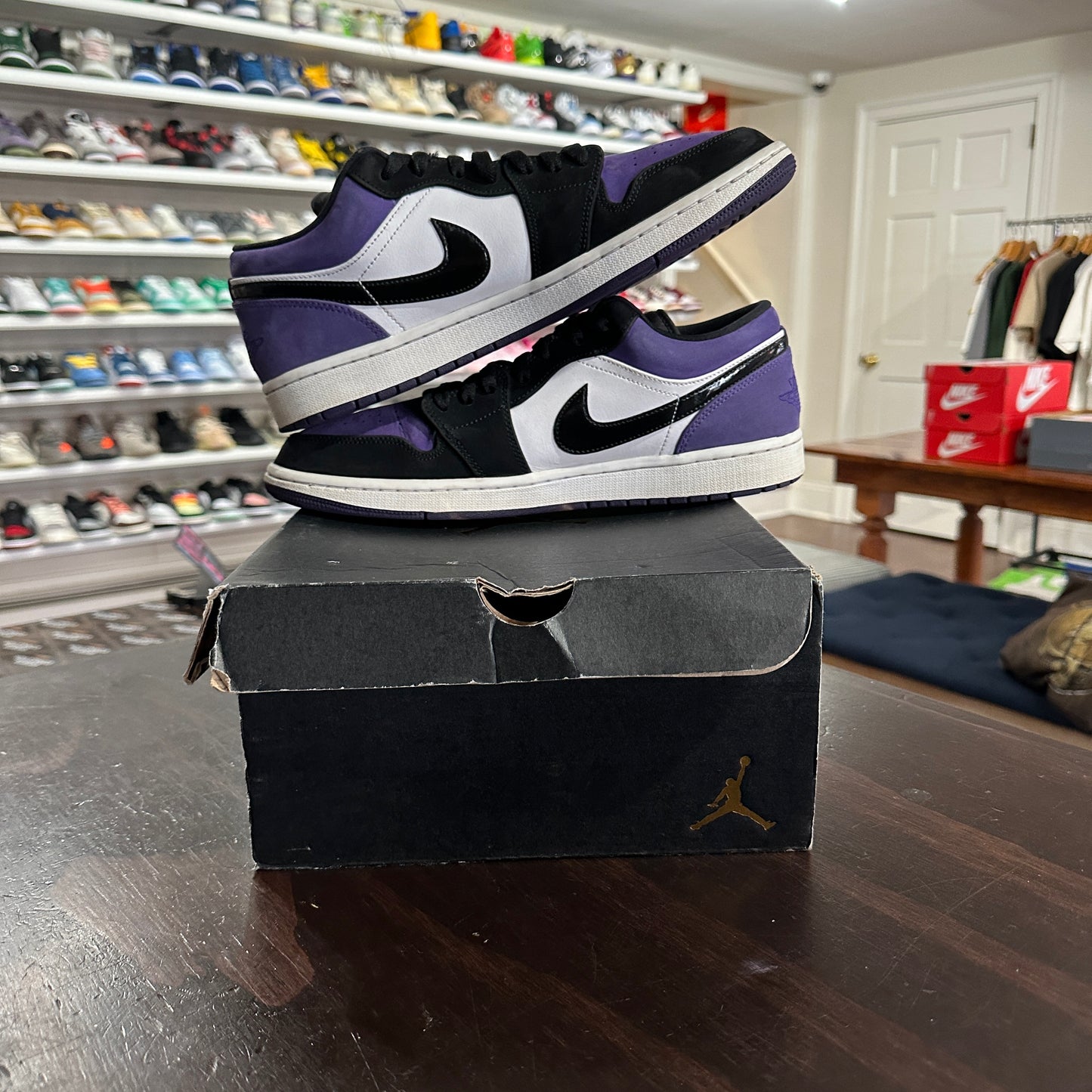 *USED* Air Jordan 1 Low Court Purple (SIZE 11.5)