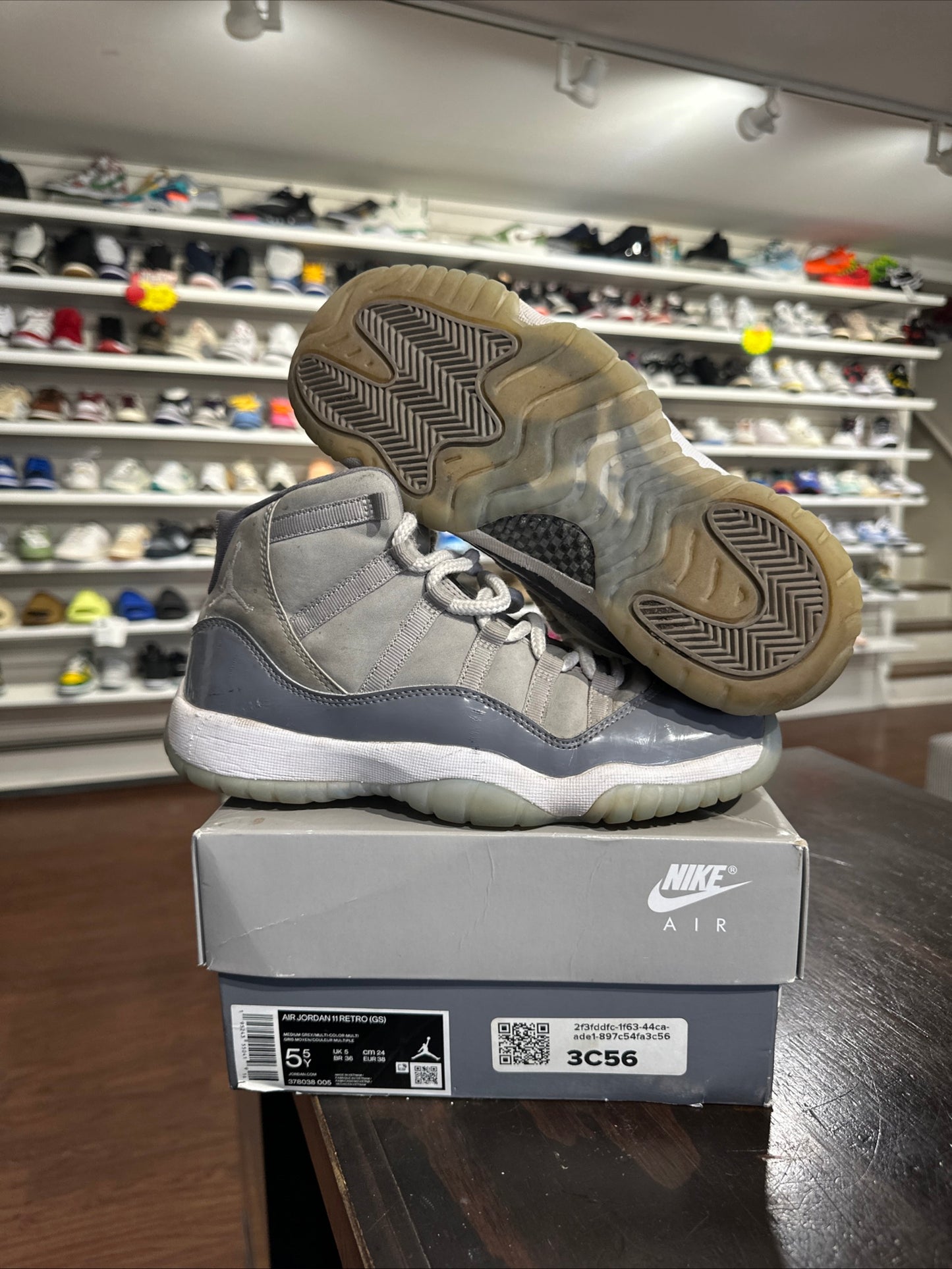 *USED* Jordan 11 Cool Grey (Size 5.5Y)