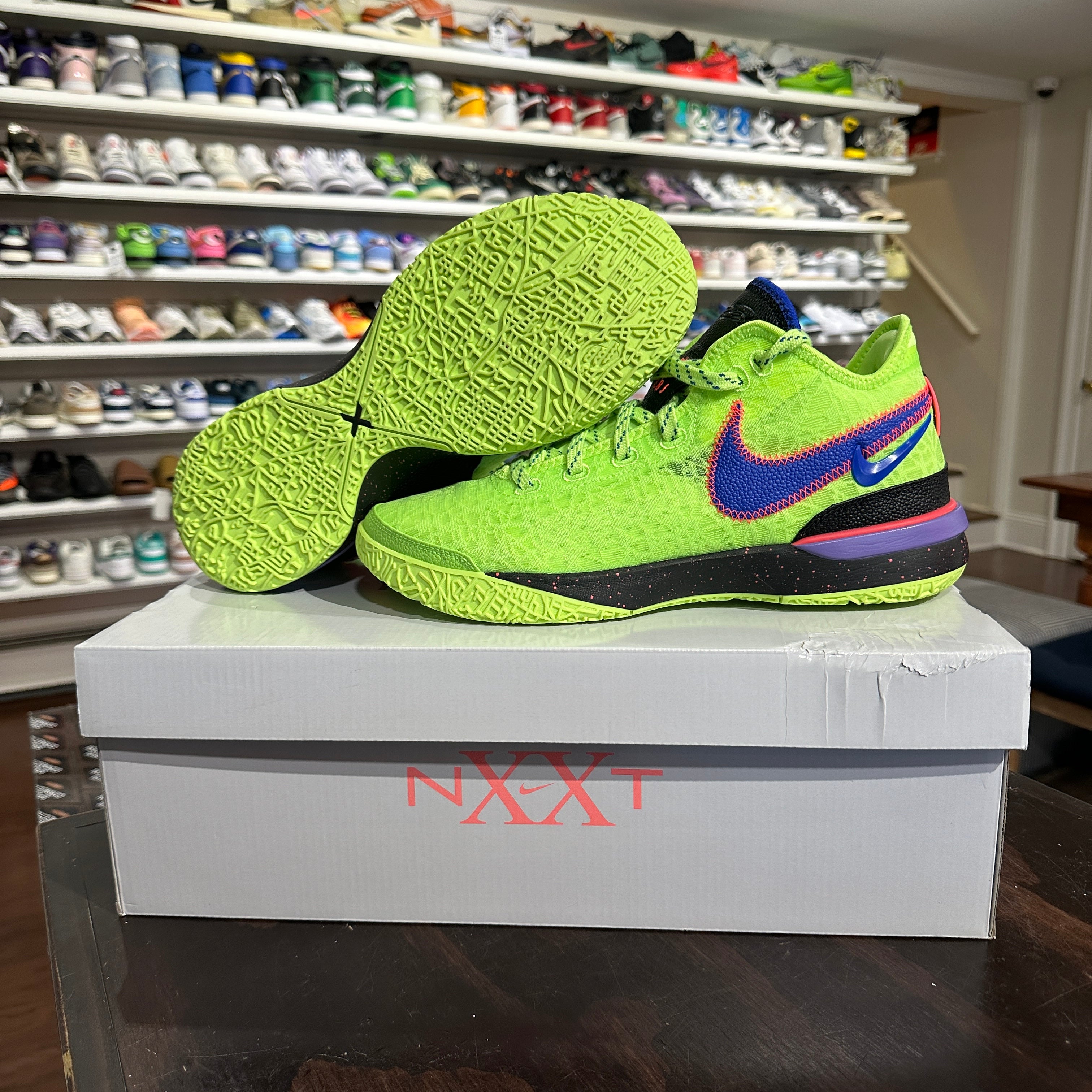 USED* Nike Zoom LeBron NXXT Gen Ghost Green ( Size 9.5 ) – Sports