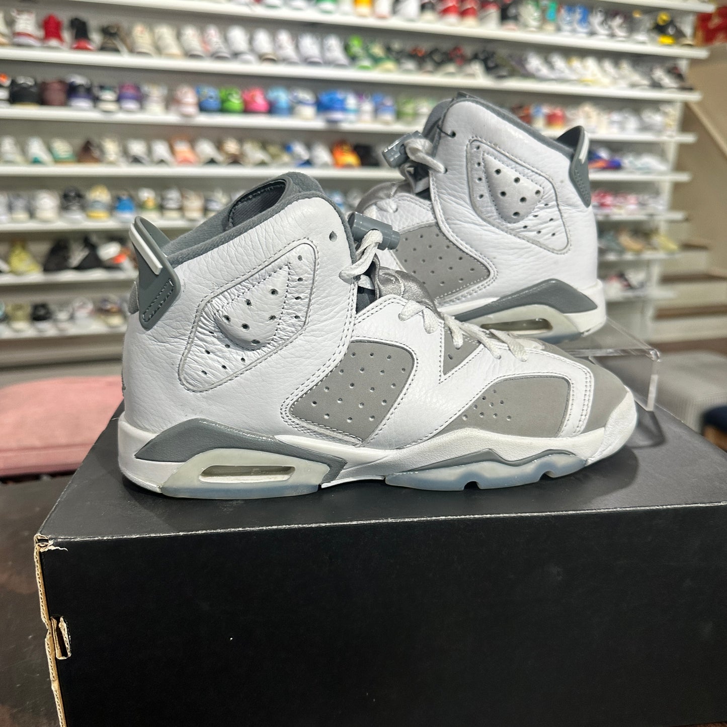 *USED* Air Jordan 6 Cool Grey (Size 5Y)