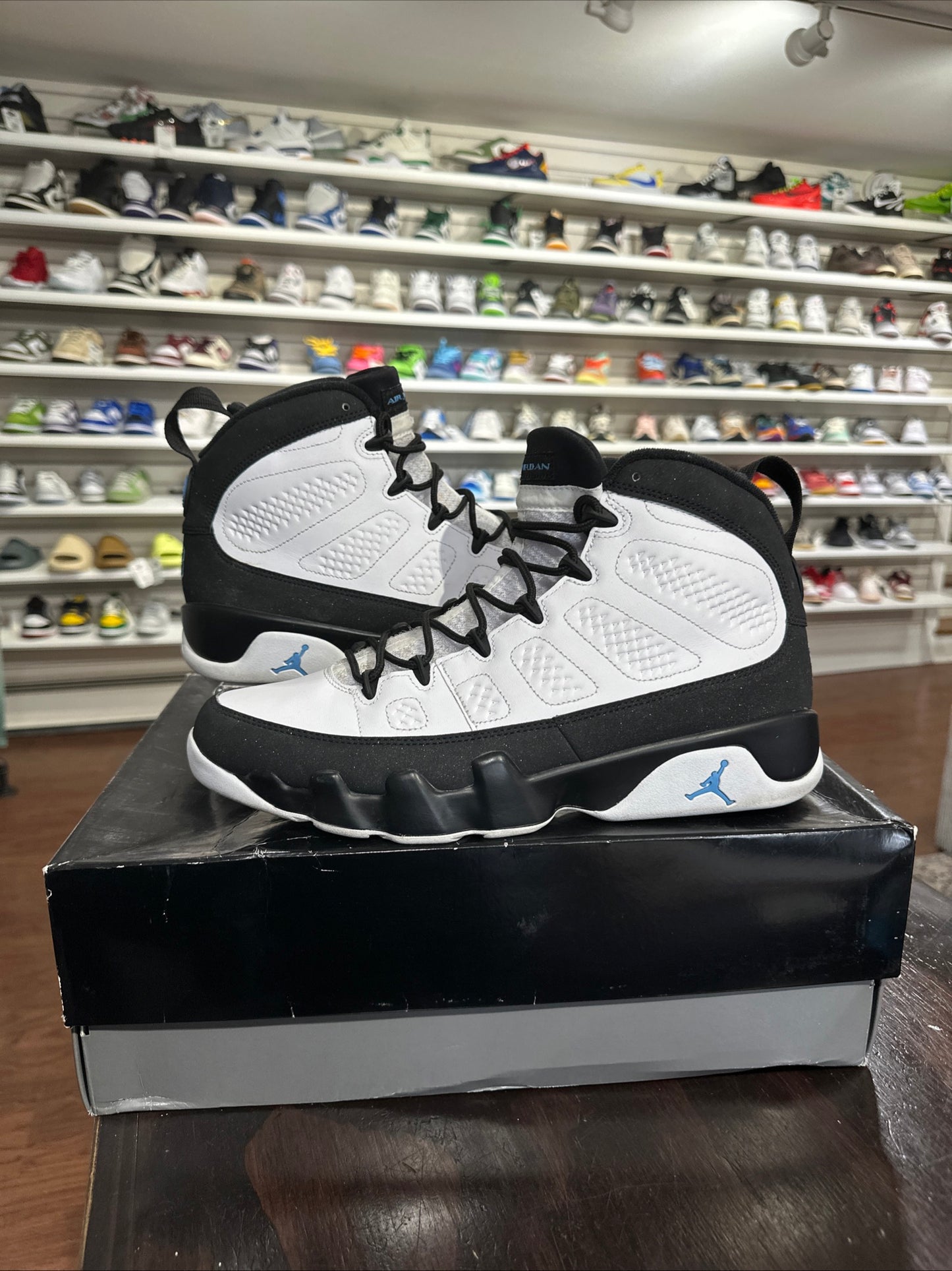 *USED* Jordan 9 University Blue (Size 11.5)
