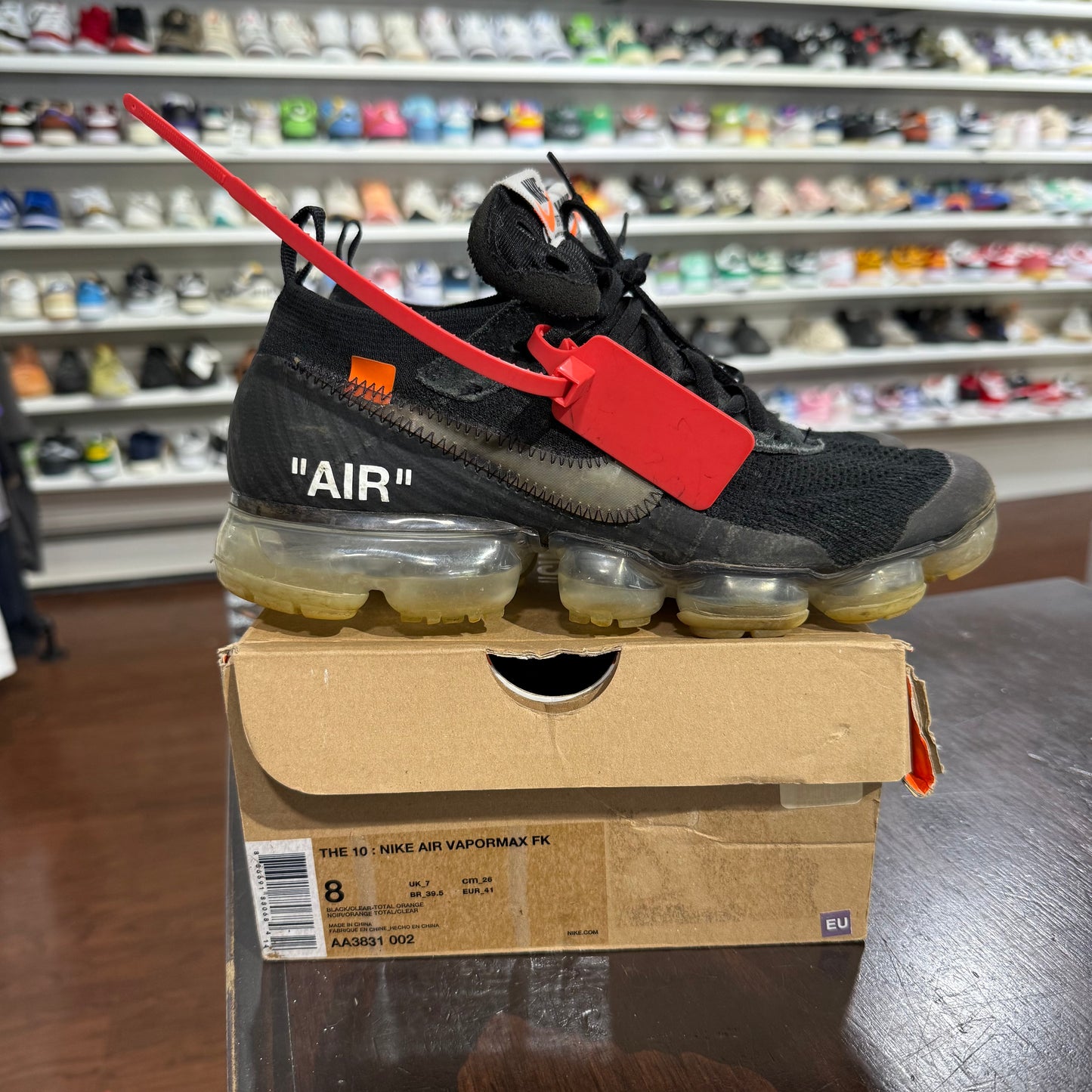 *USED* Nike Air Vapormax Off-White Black (Size 8)