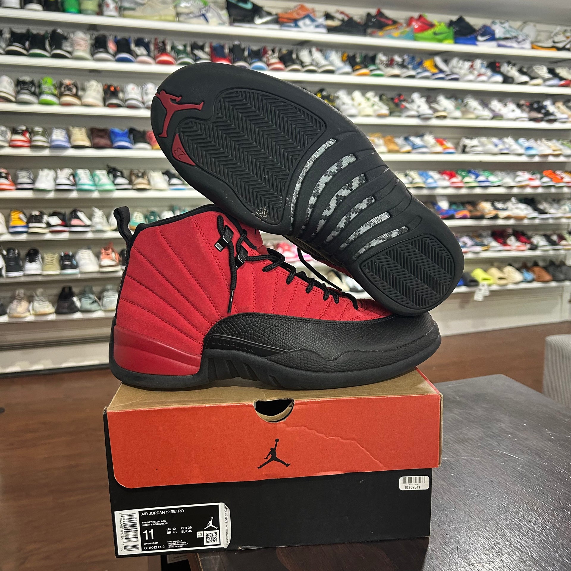 jordan 12’s size 8.5 reverse flu game only wore 1x Jordan Air Jordan 12 Retro  main image 2