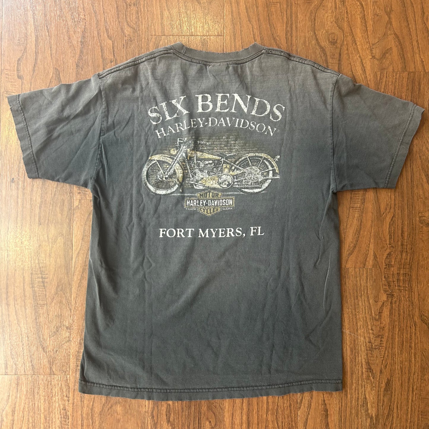 *VINTAGE* Harley Davidson Six Bends Tee (FITS LARGE)